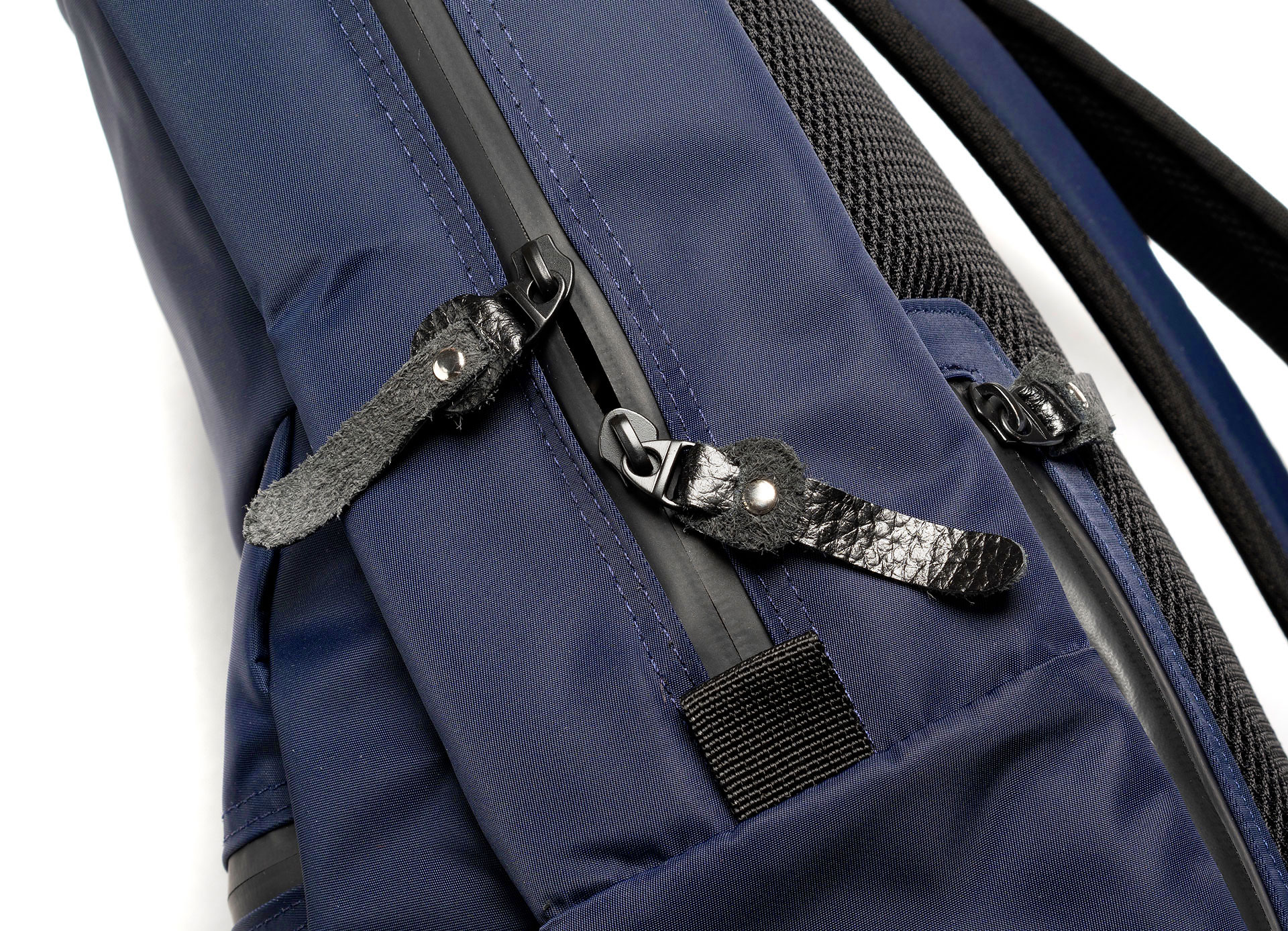 ROI-Back-Pack-Querfloeten-Rucksack-navy_5