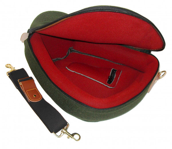 GOETZ-Tasche-Fuerst-Pless-Horn-Loden-Supersac-gepolstert_Gurt_schwarz_02