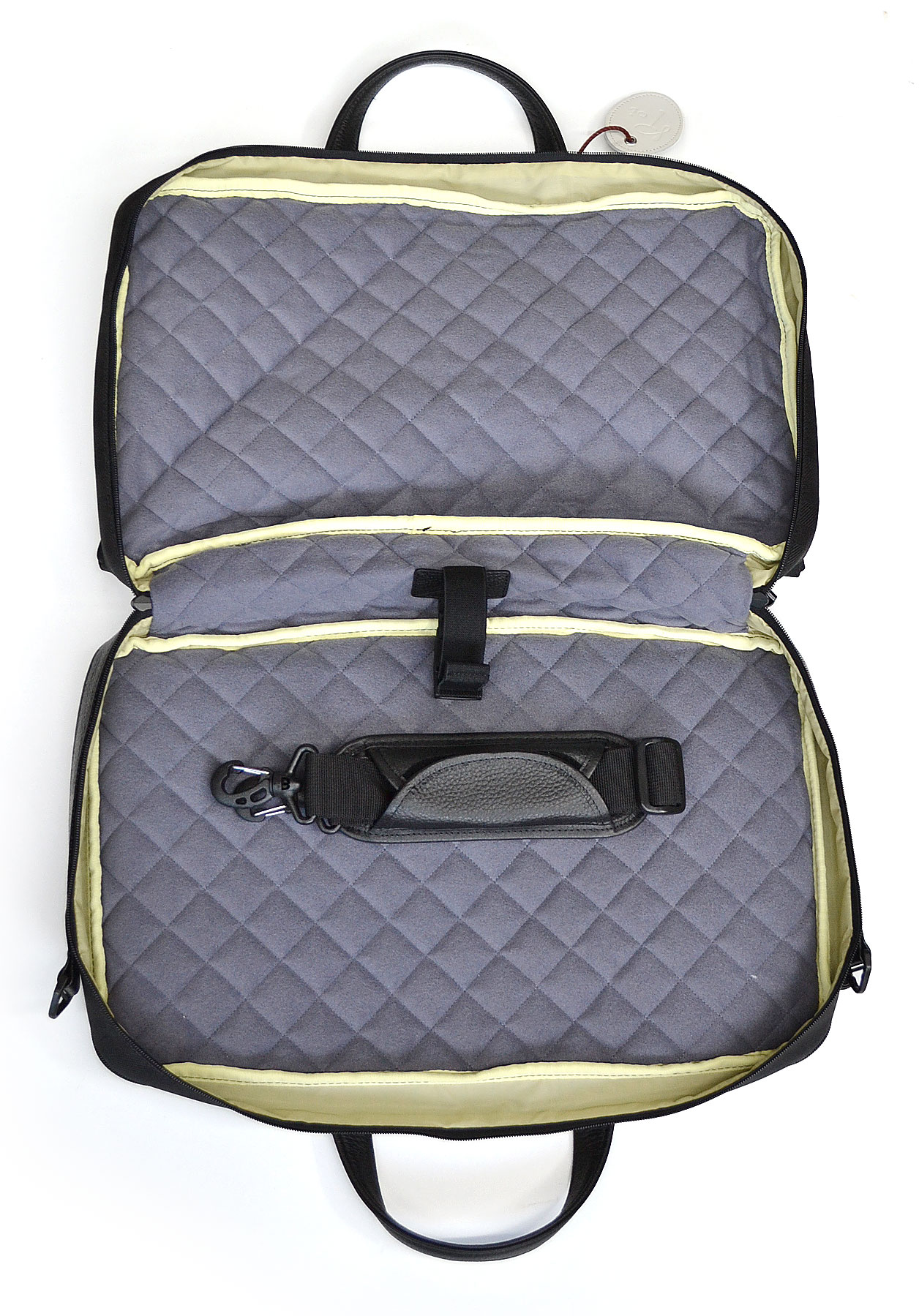 ROI-153-Tasche-fuer-Querfloete-black-innen_NEU