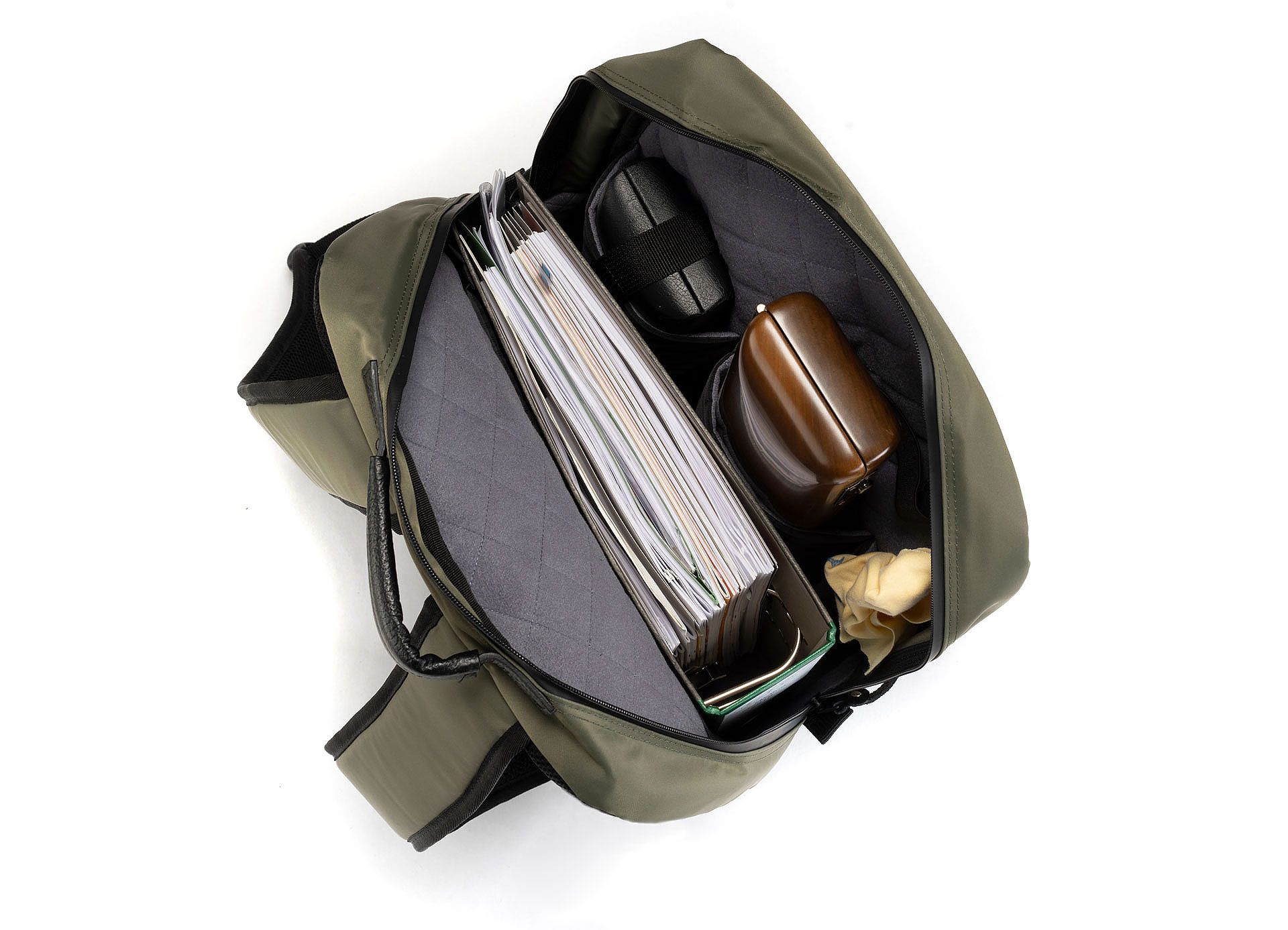 ROI-Back-Pack-Querfloeten-Rucksack-grau_10