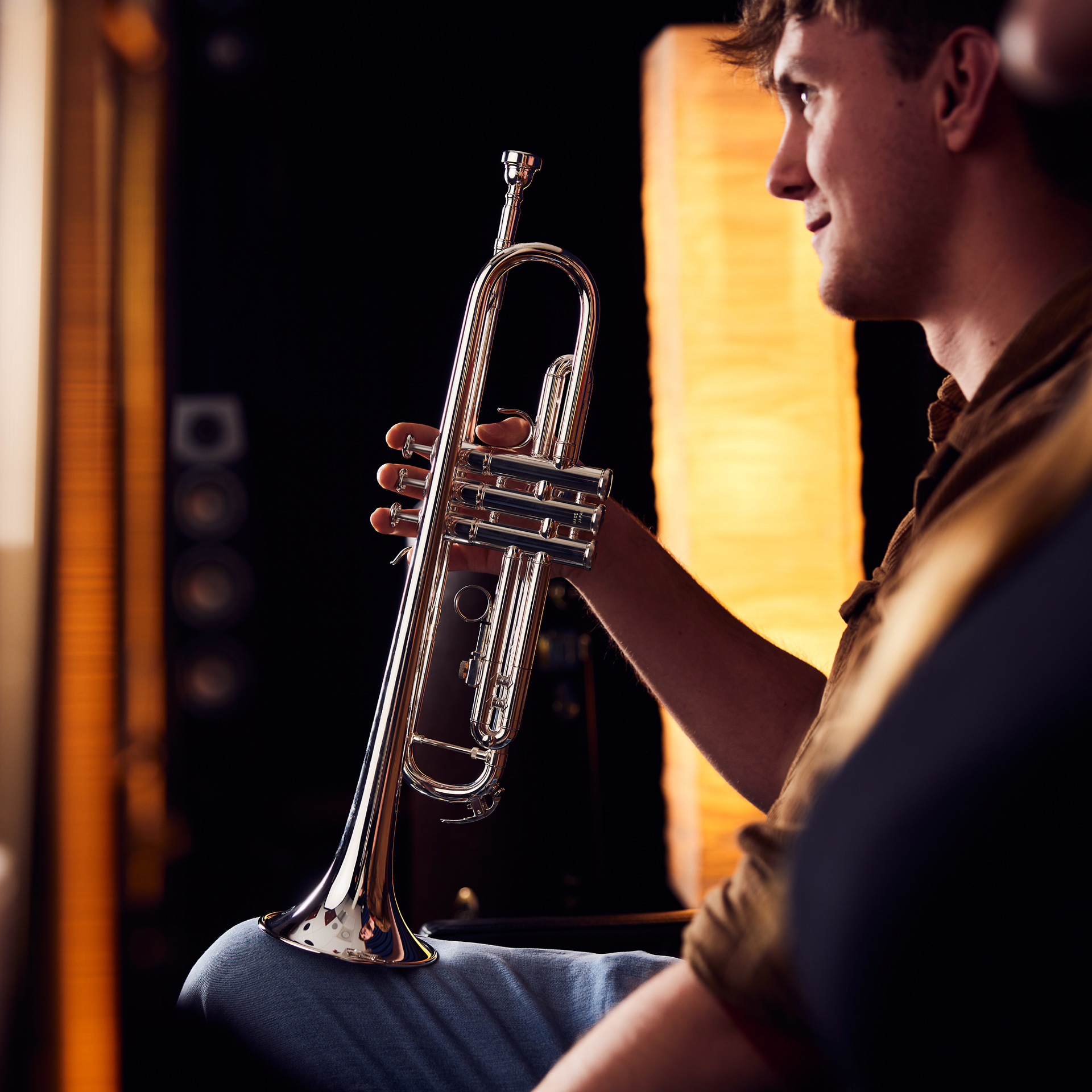 3000042_YAMAHA-Trompete-YTR-8335RCS-Commercial_Mood_06