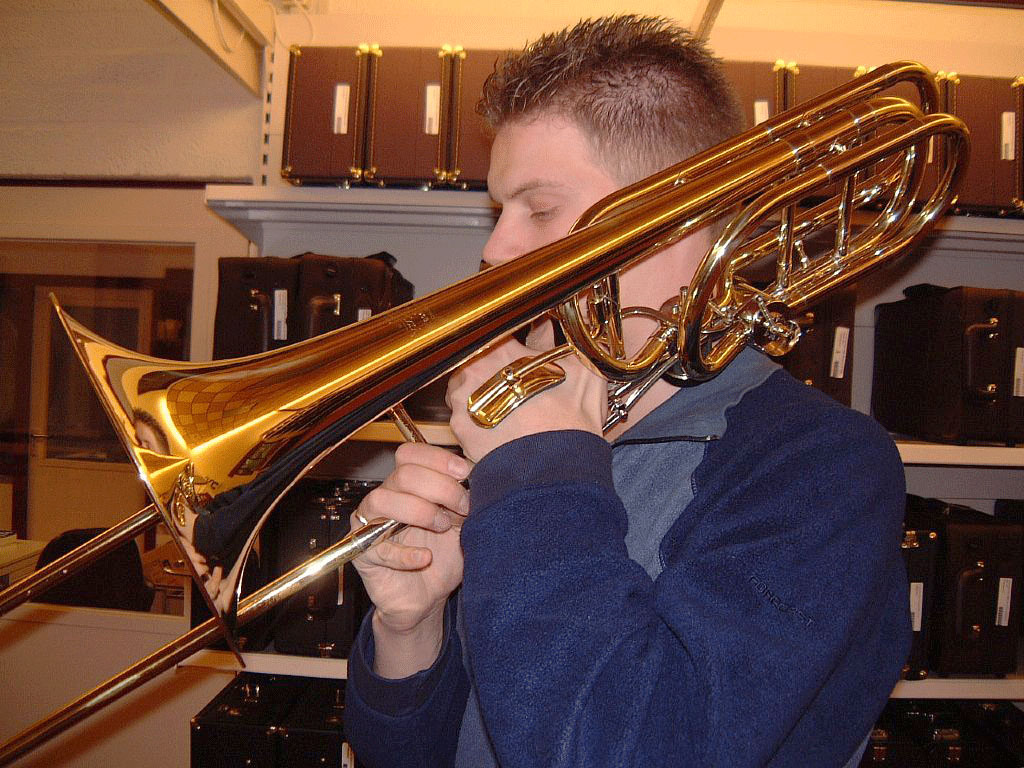 ADAMS-Handstuetze-fuer-Posaune-5BHSTB_2