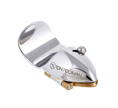 Ton-Kooimann-Daumenhalter-FORZA-Saxophon_3 Ton Kooiman-Daumenhalter -FORZA- Saxophon